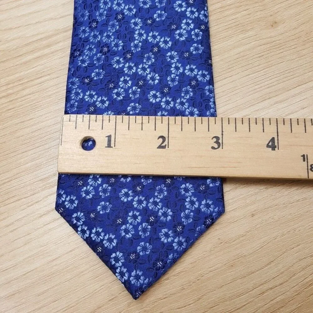 BLOOMINGDALES MENS STORE Neck Tie Blue Floral Classic 100% Silk Necktie